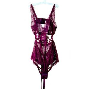 Beautiful Purple Lace Lingerie - Lane Bryant Cacique, NWT